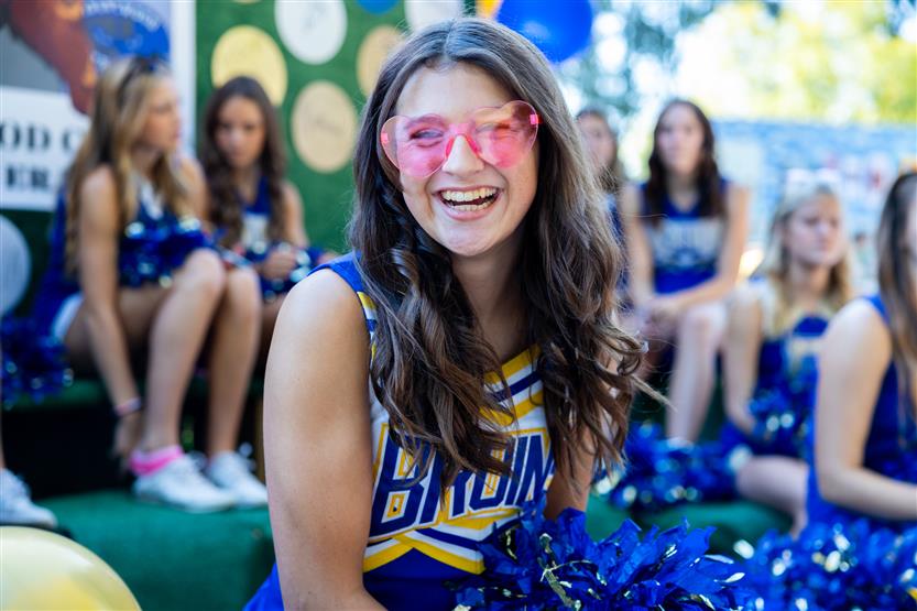 Schools celebrate homecomings